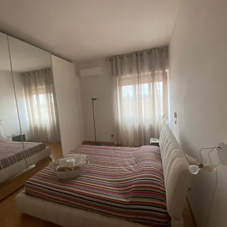 Arredato Centro Panoramico Nepi